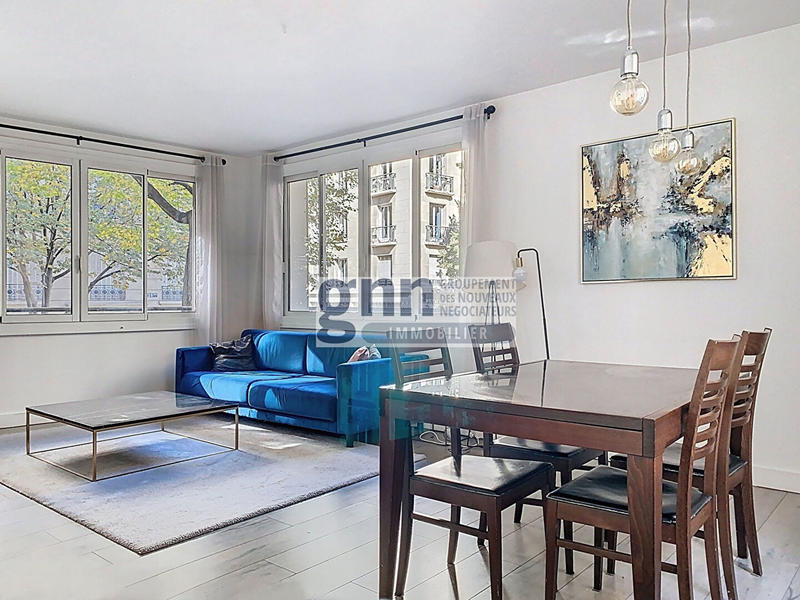 Appartement - 100 m² - 5 pièces