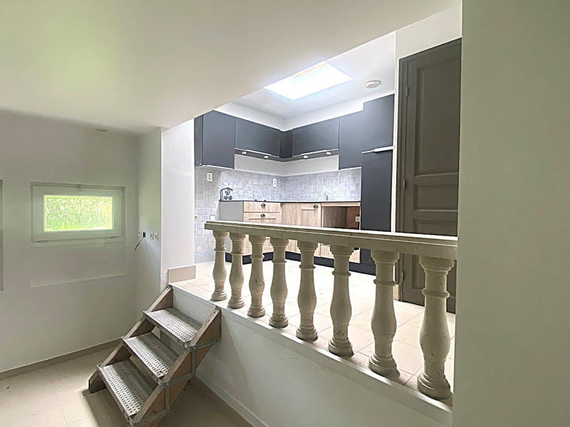 Propriété - 19 000 m² - 6 pièces