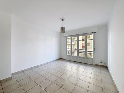 Studio - 23 m² - 1 pièce