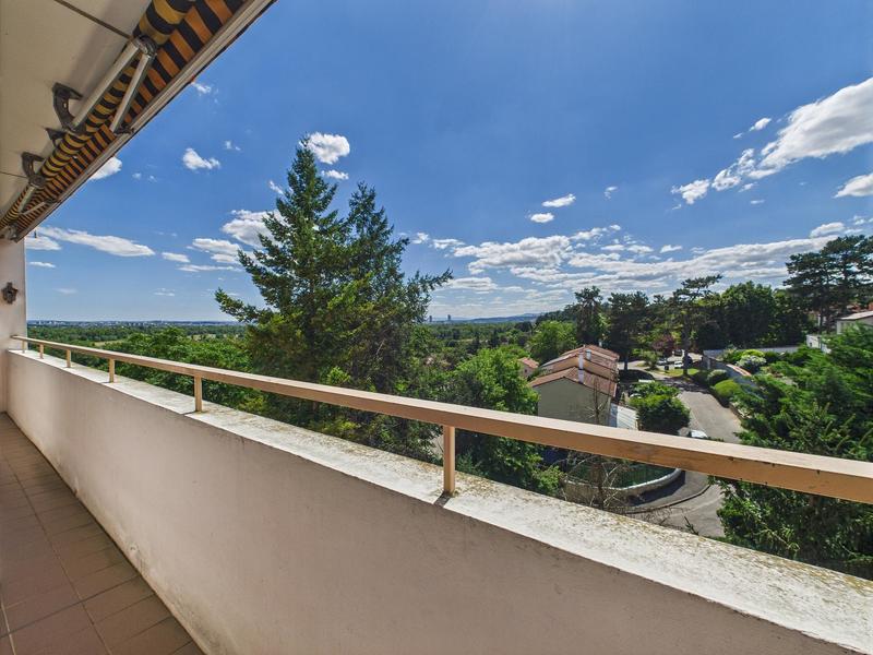 Appartement - 111 m² - 5 pièces