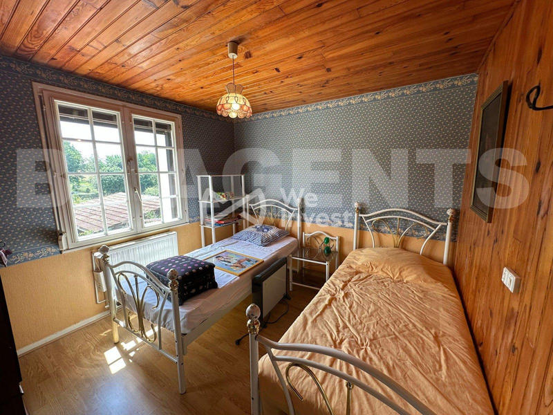 Maison - 159 m² - 6 pièces