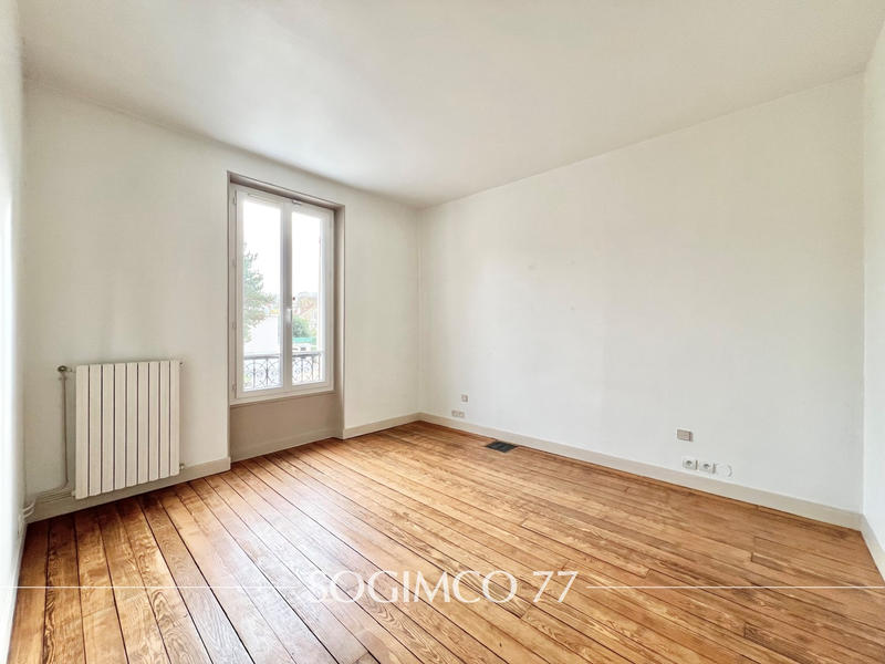 Maison - 171 m² - 8 pièces