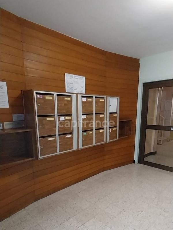 Appartement - 98 m² - 5 pièces