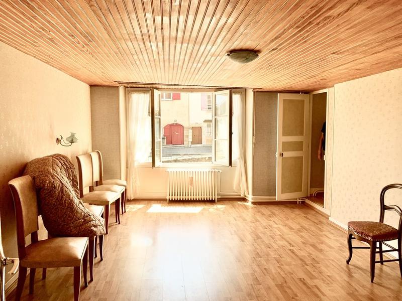 Maison - 170 m² - 7 pièces