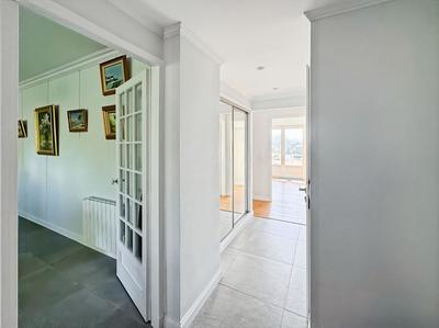 Appartement - 104 m² - 4 pièces