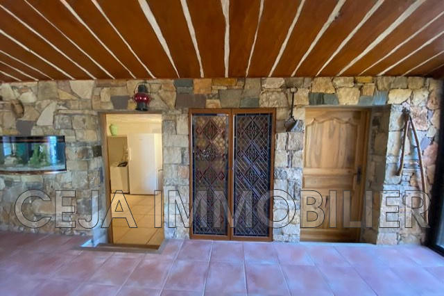 Maison - 185 m² - 7 pièces