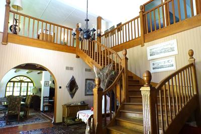 Maison - 382 m² - 16 pièces