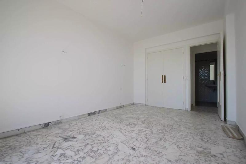 Appartement - 80 m² - 3 pièces