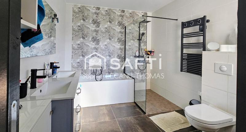 Villa - 150 m² - 6 pièces