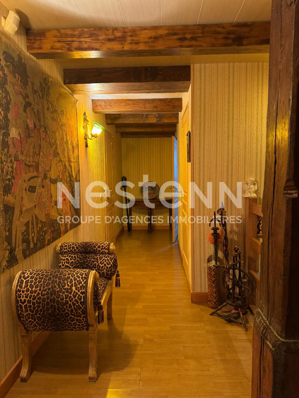 Maison - 273 m² - 10 pièces