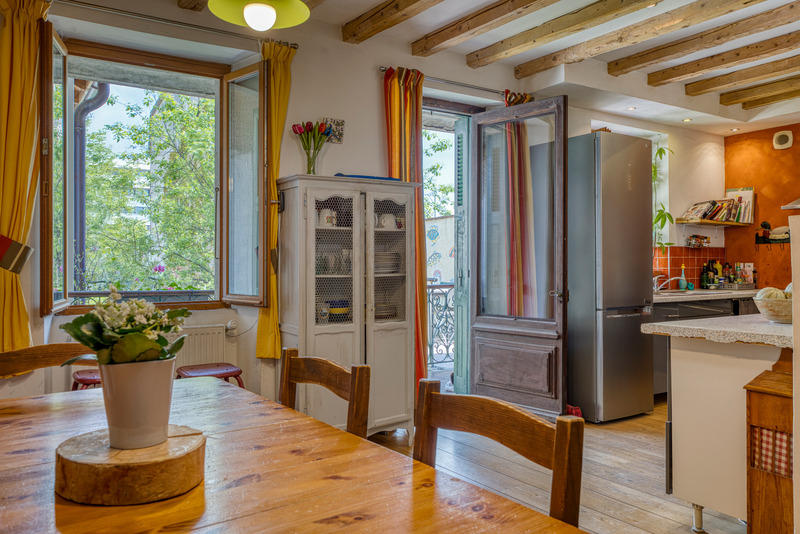 Maison de ville - 280 m² - 10 pièces