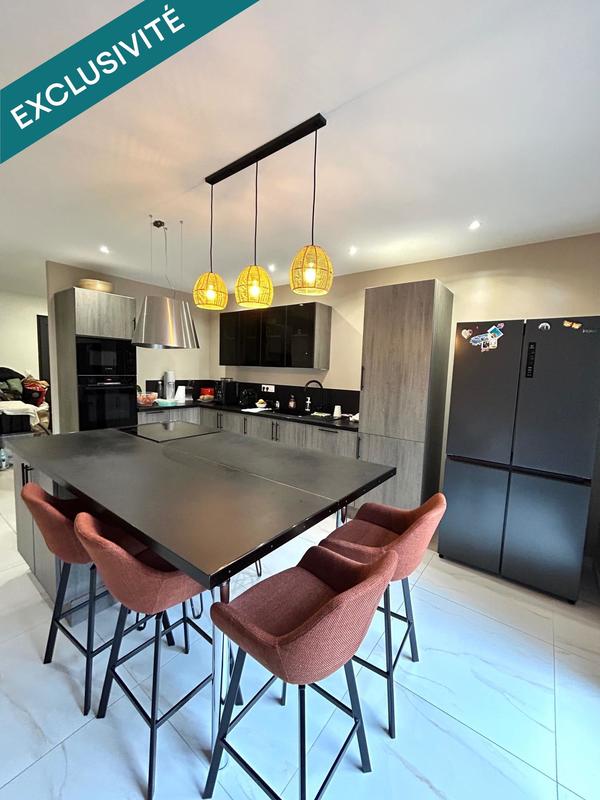 Maison - 127 m² - 5 pièces