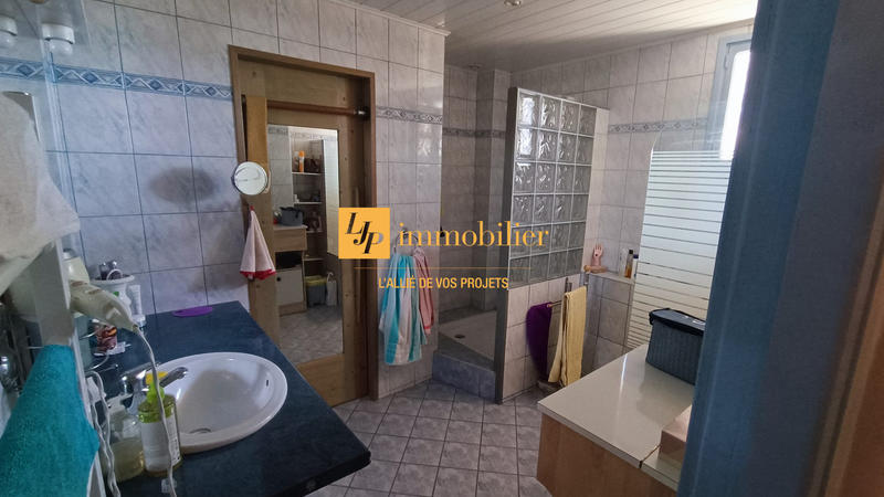 Villa - 177 m² - 6 pièces