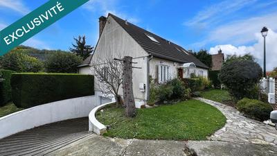 Maison - 224 m² - 8 pièces