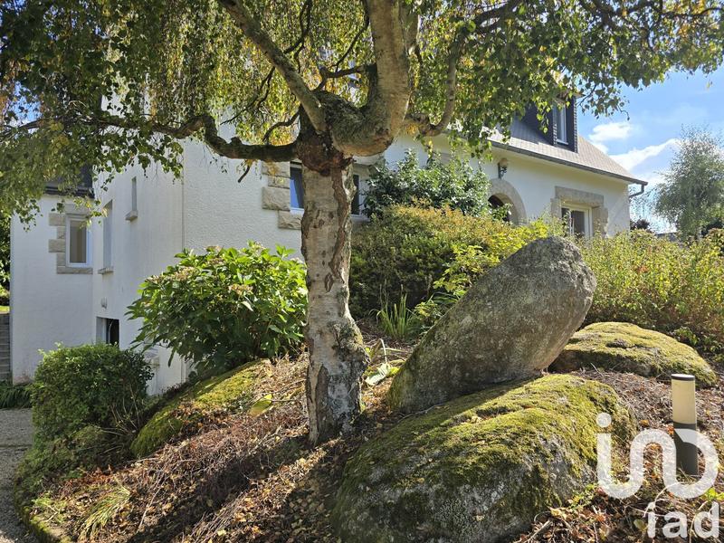 Maison - 180 m² - 7 pièces