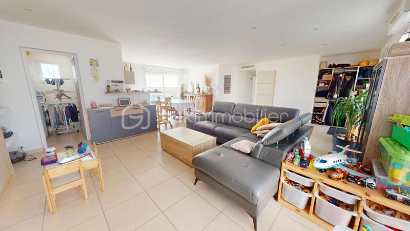 Maison - 105 m² - 5 pièces