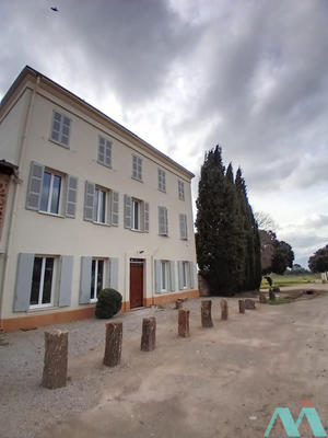 Appartement - 98 m² - 3 pièces