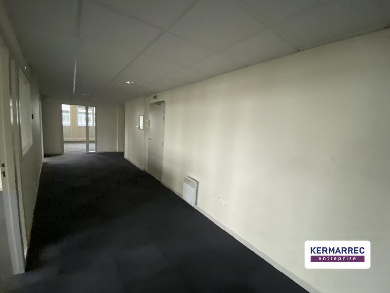 Bureau - 347 m²