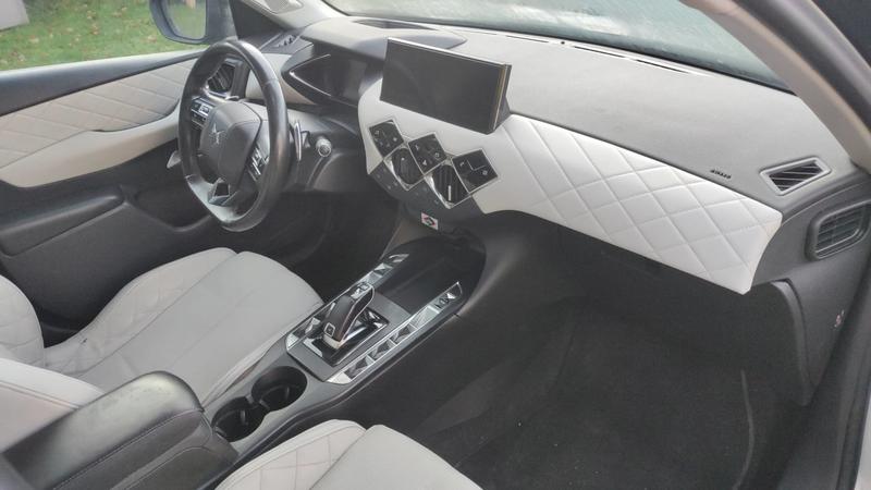 Ds Ds 3 Crossback 1.5 BlueHDi 130 Eat8 Connected Chic - Automatique