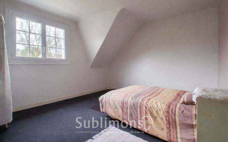 Maison - 157 m² - 8 pièces