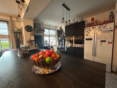 Maison - 153 m² - 8 pièces