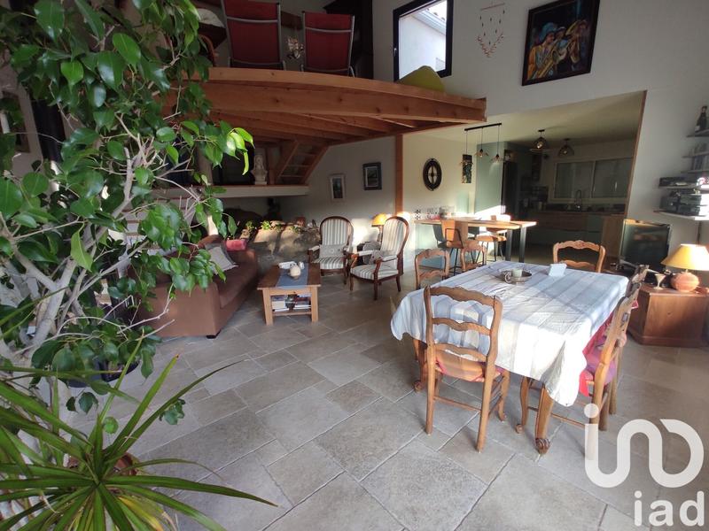 Maison - 140 m² - 5 pièces