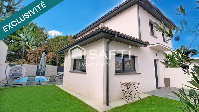 Maison - 140 m² - 5 pièces