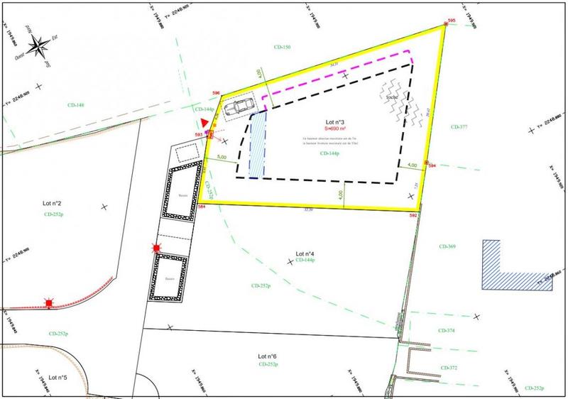 Terrain constructible - 690 m²