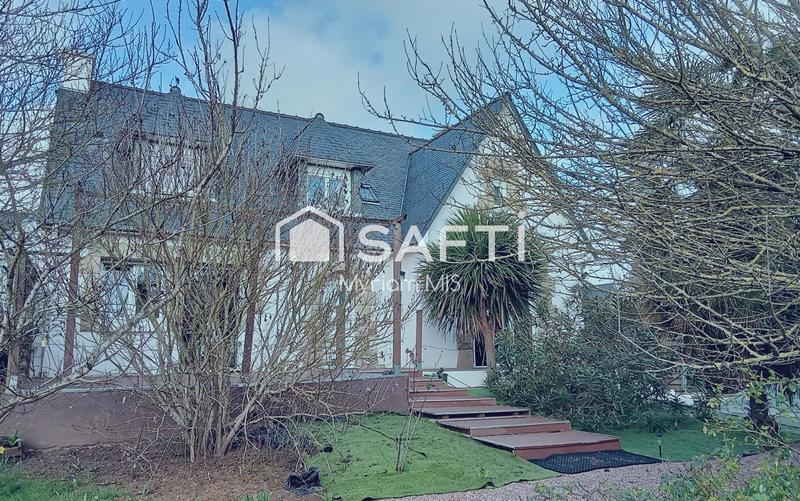 Maison - 185 m² - 6 pièces