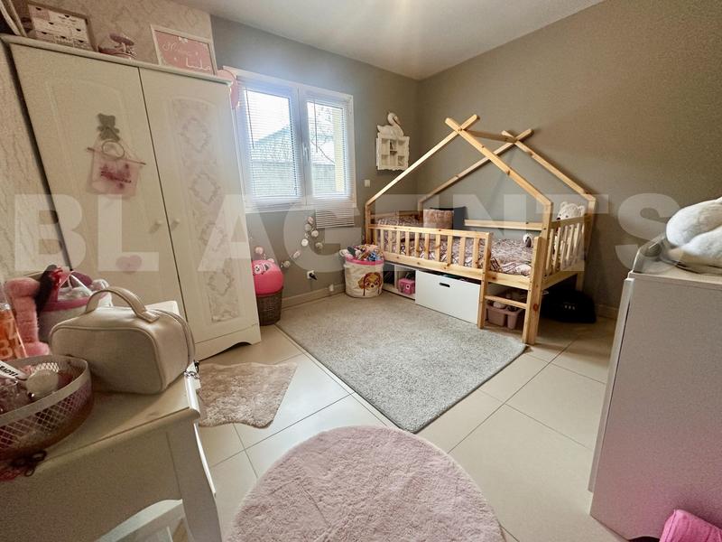 Maison - 173 m² - 8 pièces