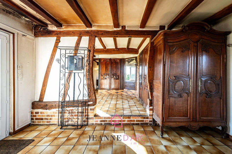 Maison - 210 m² - 8 pièces