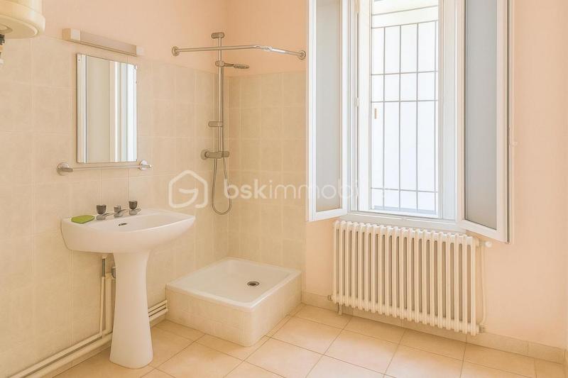 Appartement - 57 m² - 3 pièces