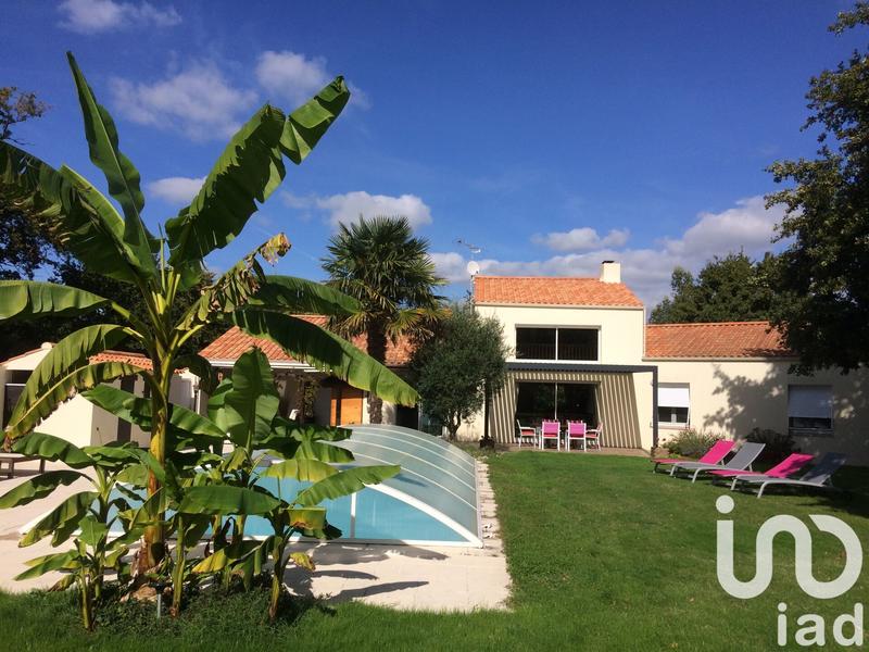 Maison de campagne - 190 m² - 6 pièces