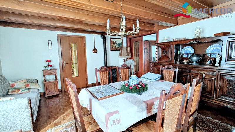 Maison ancienne - 198 m² - 8 pièces