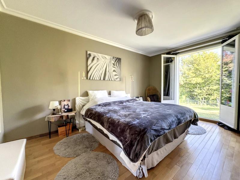 Maison - 170 m² - 8 pièces