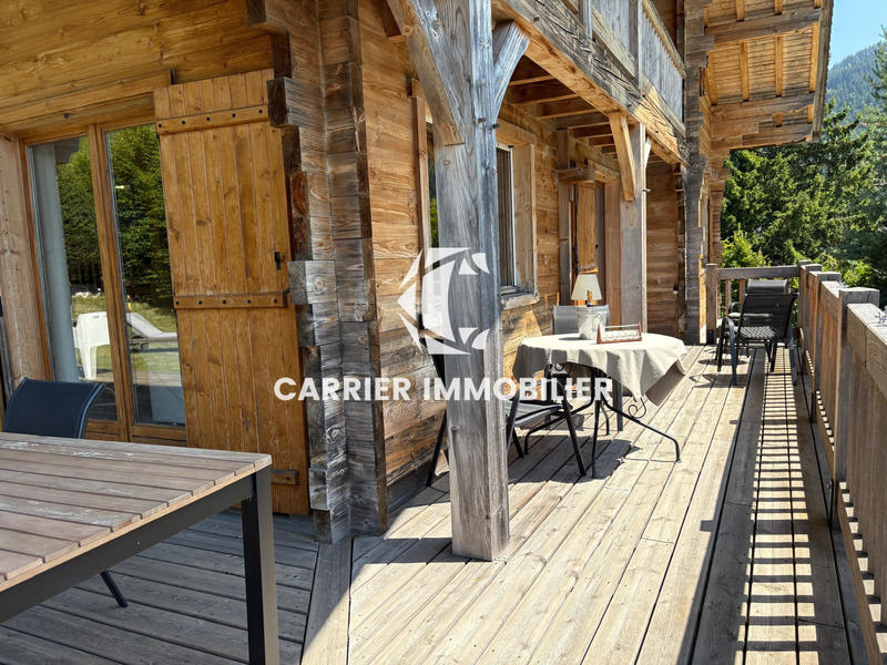 Châlet - 205 m² - 12 pièces