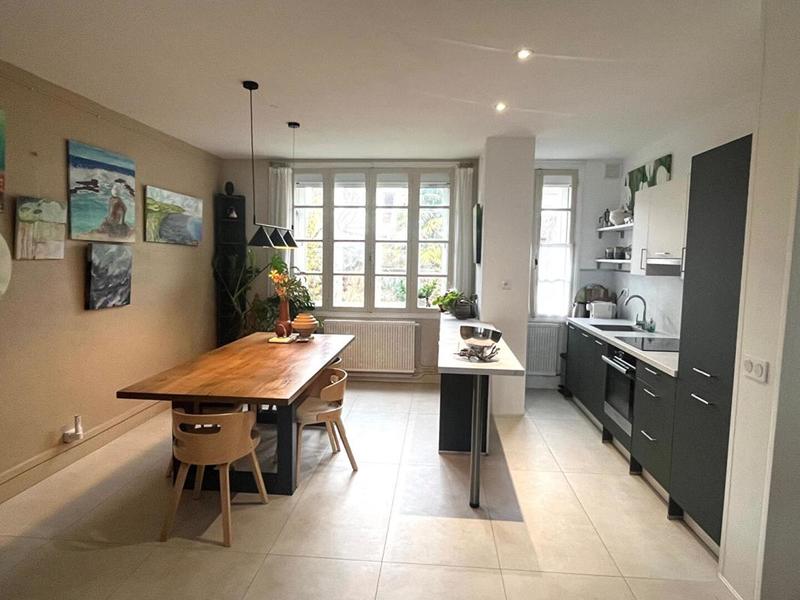 Appartement - 101 m² - 4 pièces