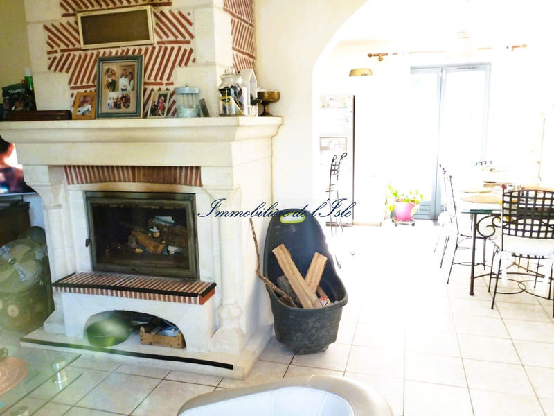 Maison - 138 m² - 6 pièces