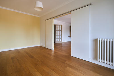 Appartement - 130 m² - 6 pièces