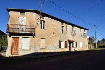 Maison - 97 m² - 7 pièces