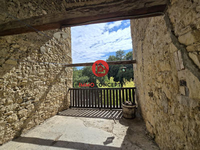 Maison - 96 m² - 5 pièces