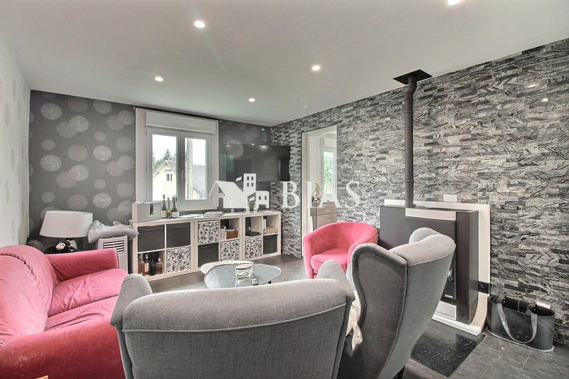 Maison - 96 m² - 4 pièces