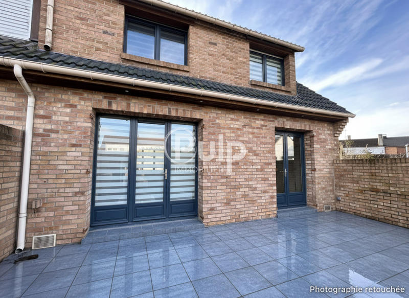 Maison - 85 m² - 6 pièces