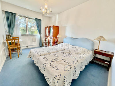 Appartement - 107 m² - 5 pièces