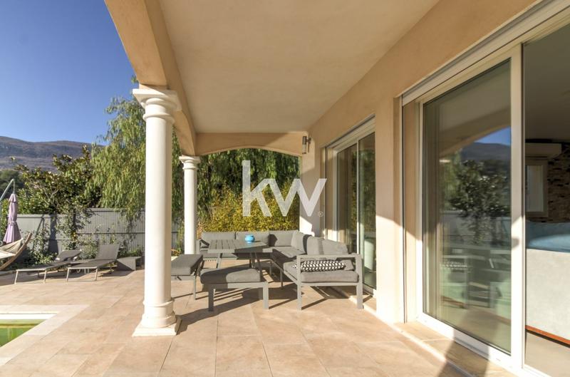 Maison - 158 m² - 6 pièces