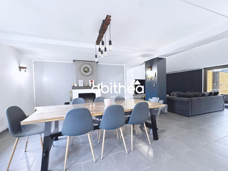 Maison - 135 m² - 7 pièces