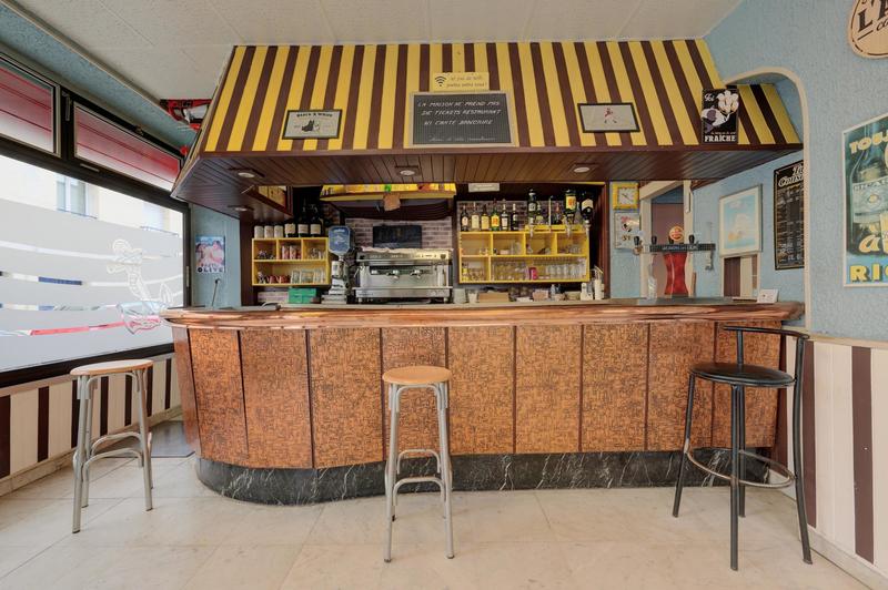 Local commercial - 65 m² - 2 pièces