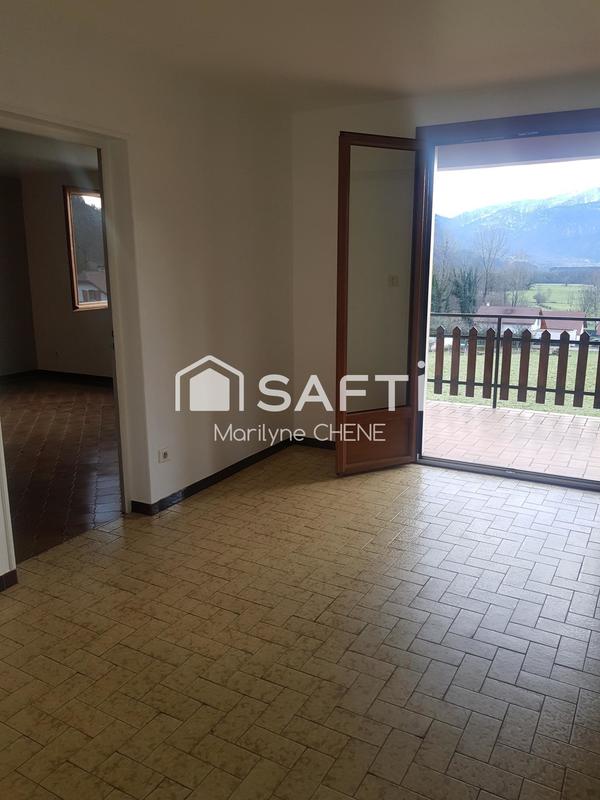 Maison - 90 m² - 6 pièces