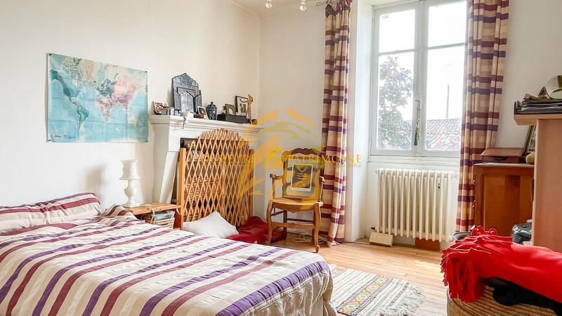 Maison - 160 m² - 5 pièces