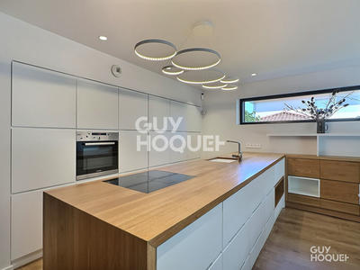 Maison - 116 m² - 4 pièces